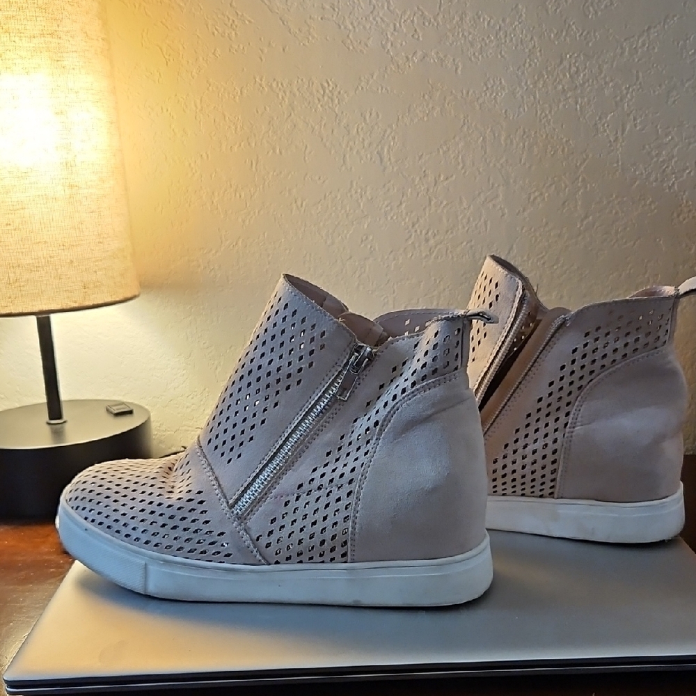 Girl's Perforated High-Top Sneakers